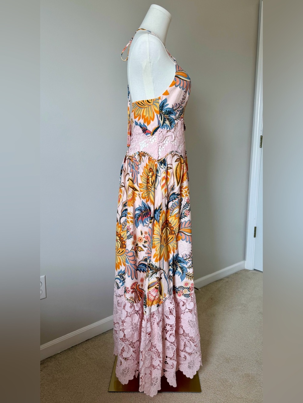 FARM Rio Ligia Floral Light Pink Lace Maxi Dress NWT - Size S/M/L - Picture 5 of 14